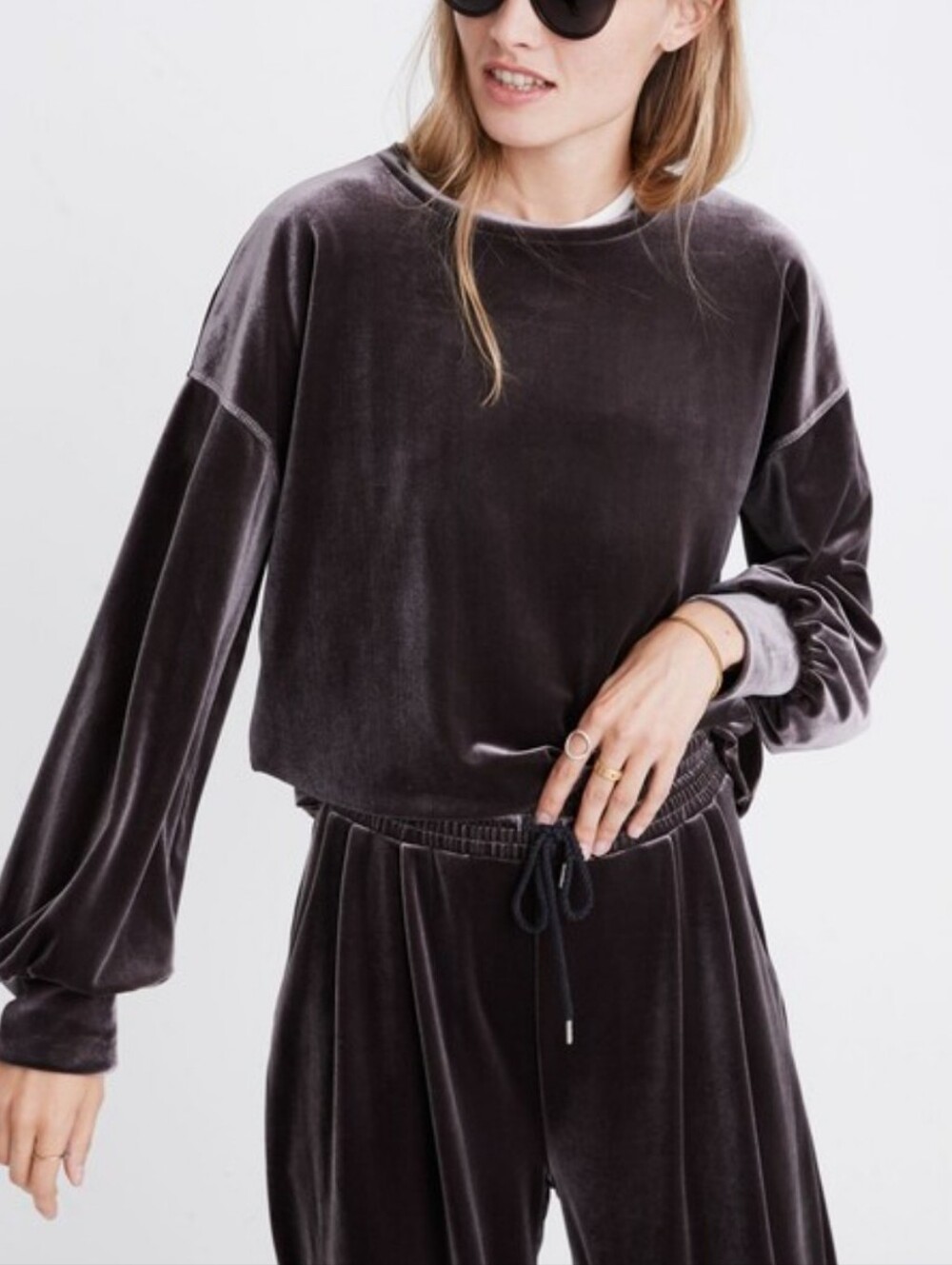 Madewell Velvet Balloon-Sleeve Sweatshirt Balloon Sleeve in Black Size Medium